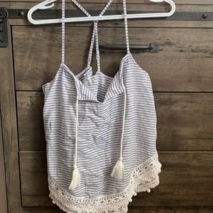 ✨Cute kismet tank top. Barely worn, no stains.